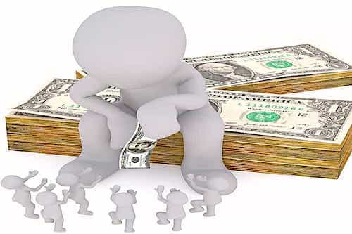 Always Thank That God Is Not Like Any Powerful Person Or King Of This World Arrogant Person Sitting On Cash